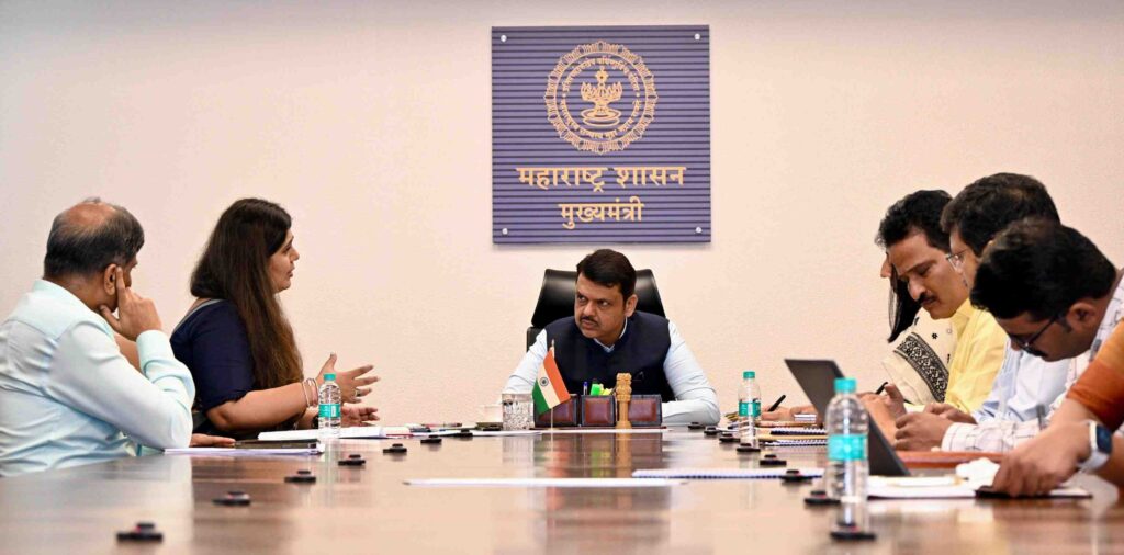 जलसंवर्धन मोहीम महाराष्ट्र